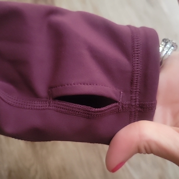 Anthropologie Sweaty Betty Blue Burgundy Power Workout Jacket XS or Medium NWT - Picture 4 of 8